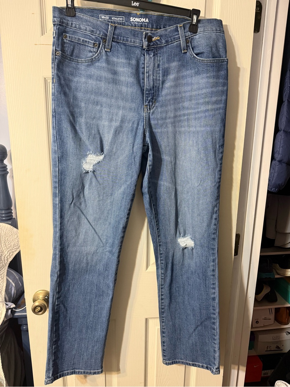 Men’s Sonoma Athletic Light Blue Distressed Straight Leg Jeans 36x32
